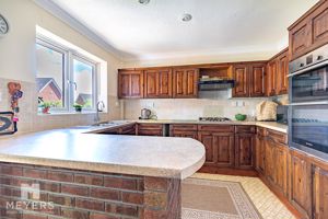 Photo 14- click for photo gallery